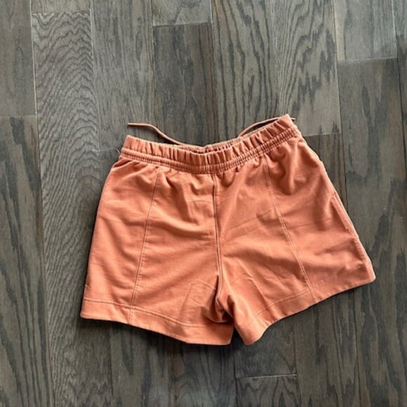 Athleta Drawstring Knit Shorts with Front Pockets - Picture 12 of 15